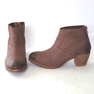 SEYCHELLES BROWN SNAKE PRINT LEATHER BOOTIES